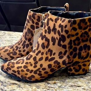 New A•New Day Women’s Size 8.5 Leopard Print Boots with Heel